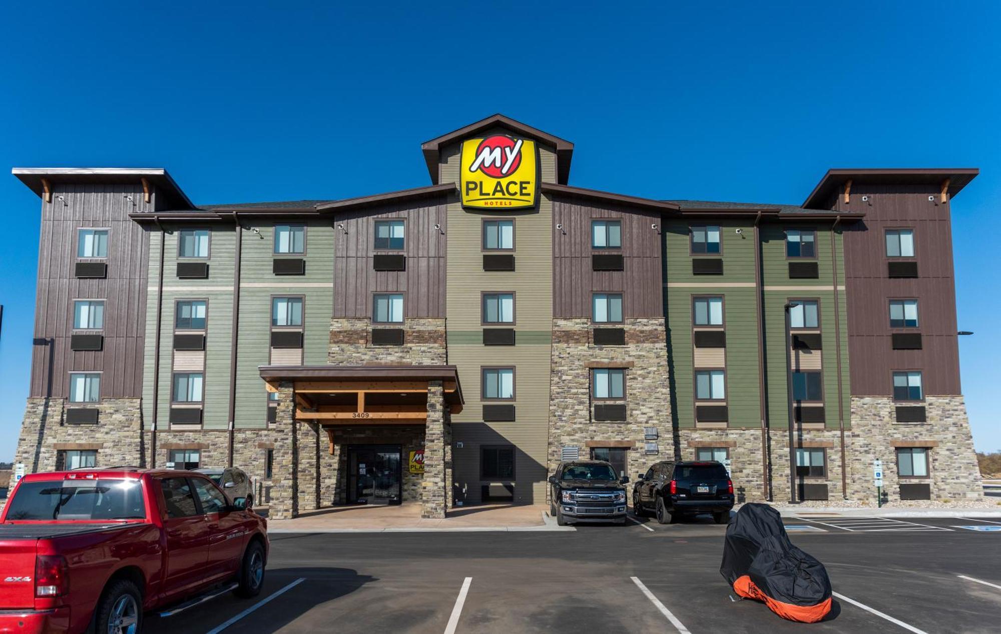 My Place Hotel-Watertown, Sd Buitenkant foto